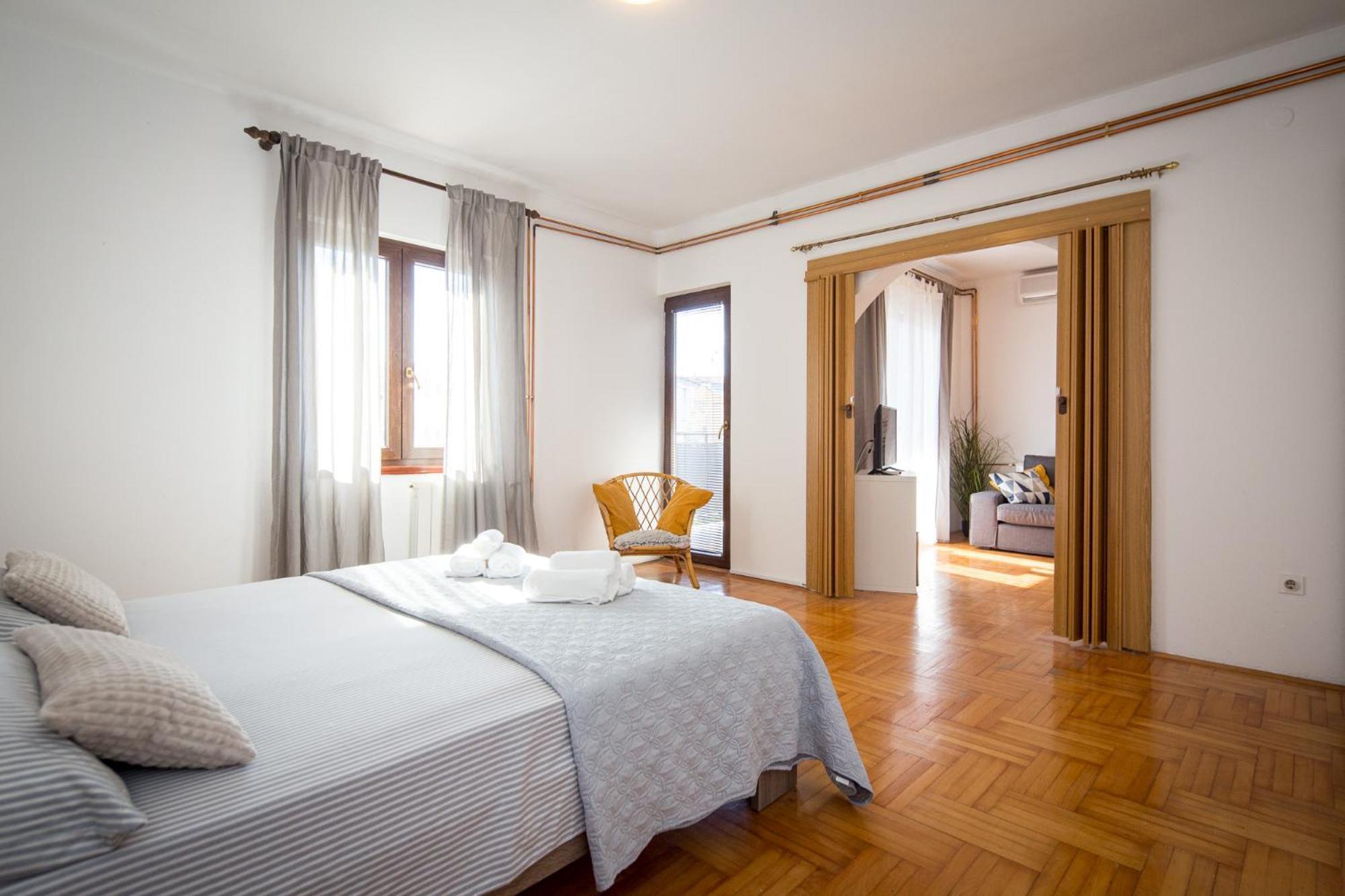 Apartments Luce Ровинь Экстерьер фото