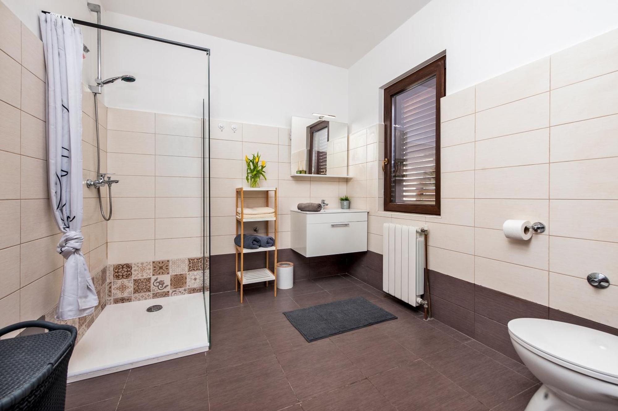 Apartments Luce Ровинь Экстерьер фото